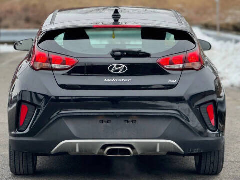2019 Hyundai Veloster