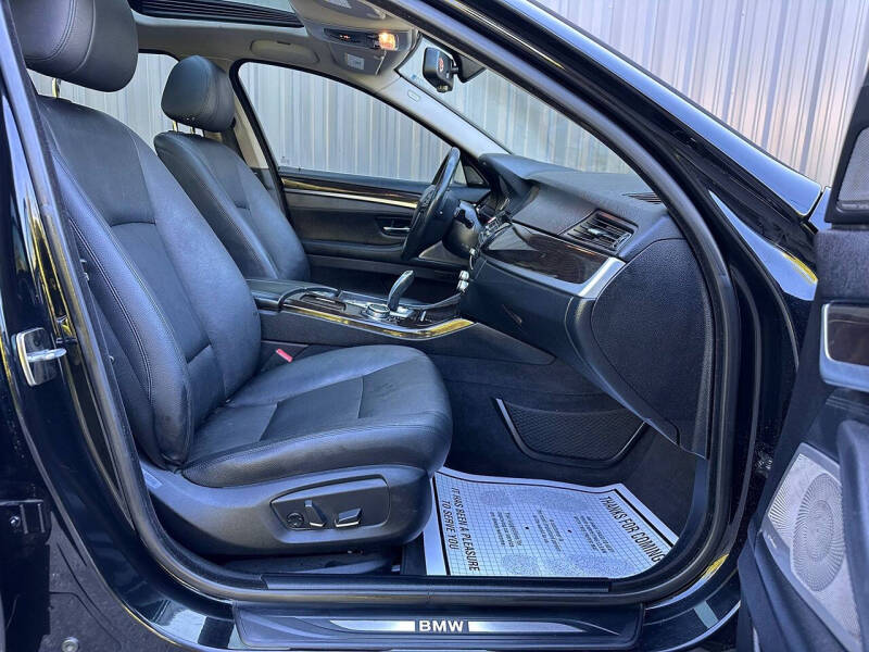 2014 BMW 5 Series 528i