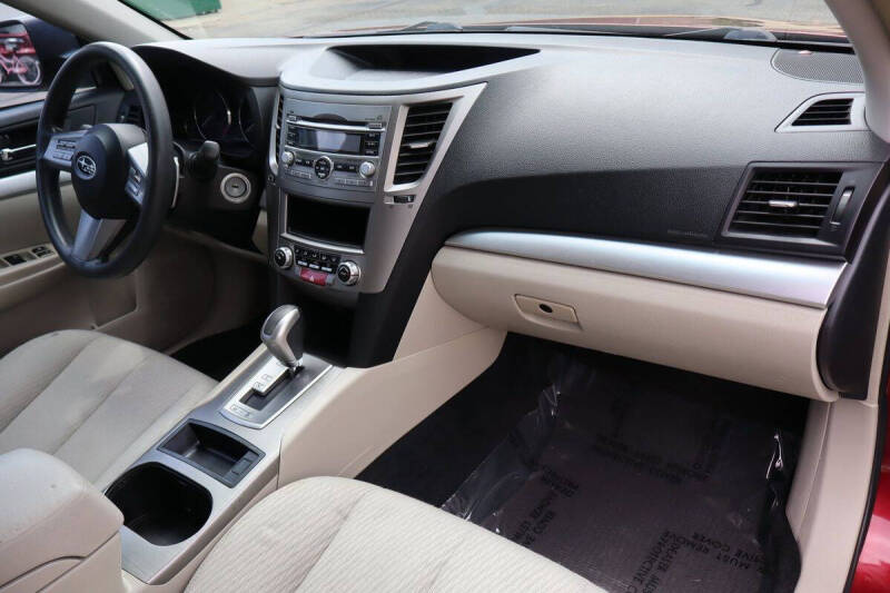 2011 Subaru Outback 2.5i