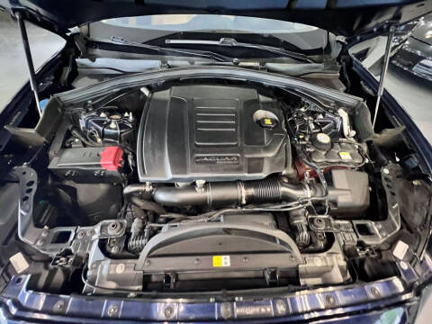 2018 Jaguar F-PACE 25t Premium