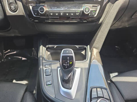 2017 BMW 3 Series 330i