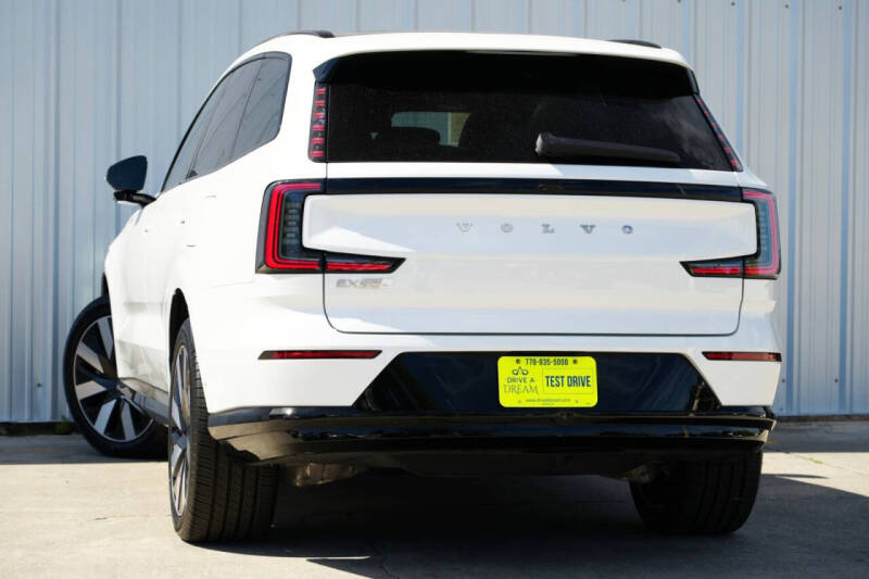 2025 Volvo EX90 Twin Performance Plus 7P