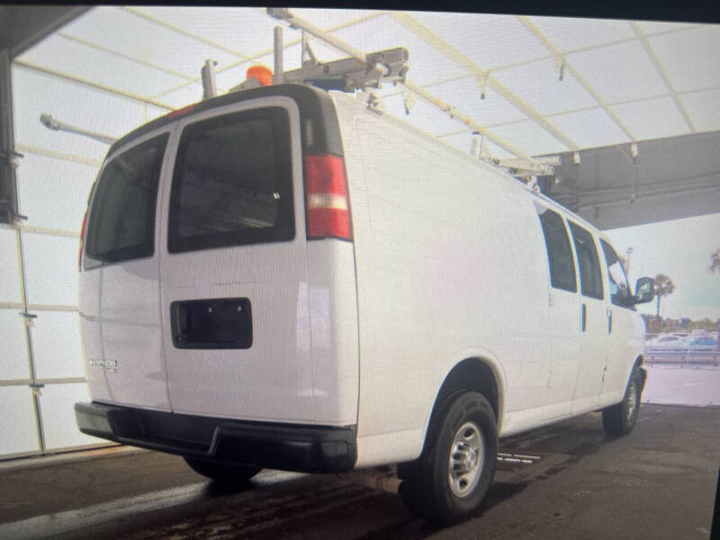 2016 Chevrolet Express 3500