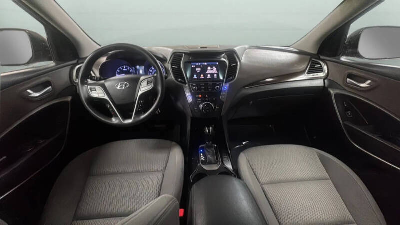 2019 Hyundai Santa Fe XL SE