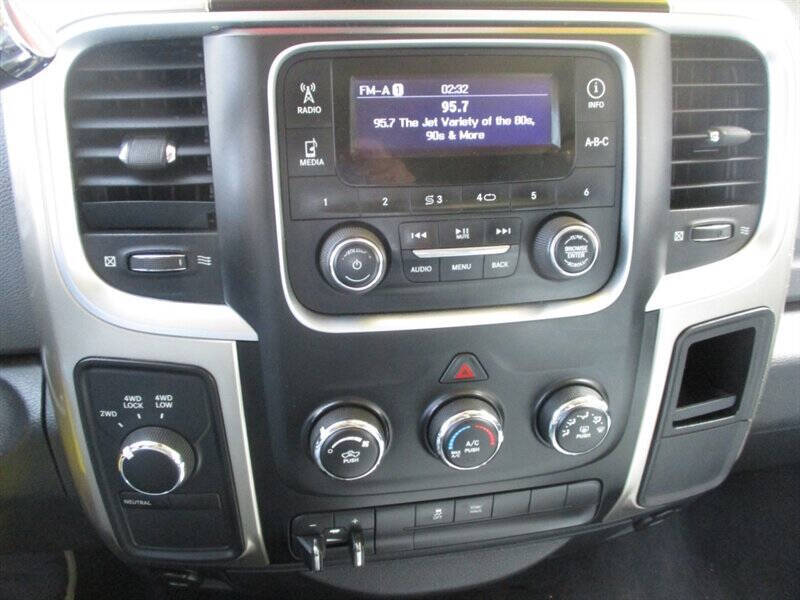 2013 RAM 1500 SLT