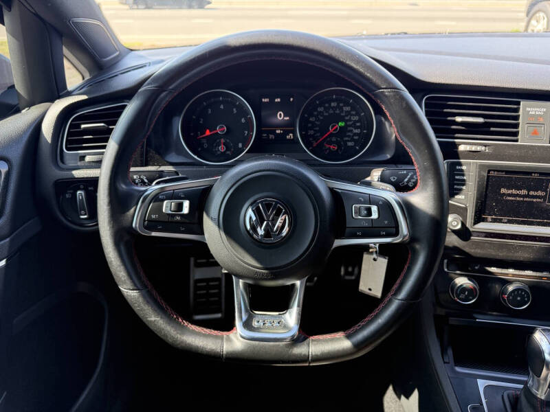 2015 Volkswagen Golf GTI S