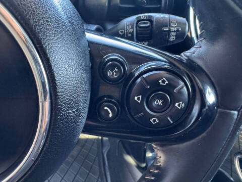 2015 MINI Hardtop 4 Door Cooper