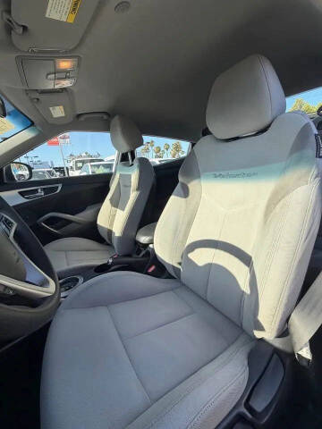 2013 Hyundai Veloster