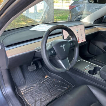 2021 Tesla Model 3 Standard Range Plus