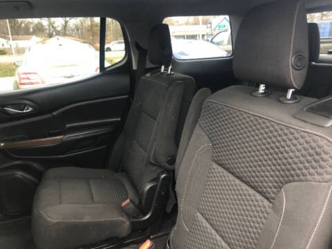 2017 GMC Acadia SLE-2