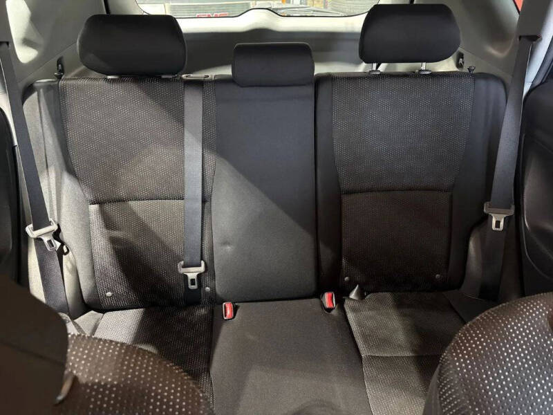 2010 Pontiac Vibe AWD