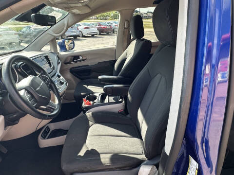 2021 Chrysler Pacifica Touring