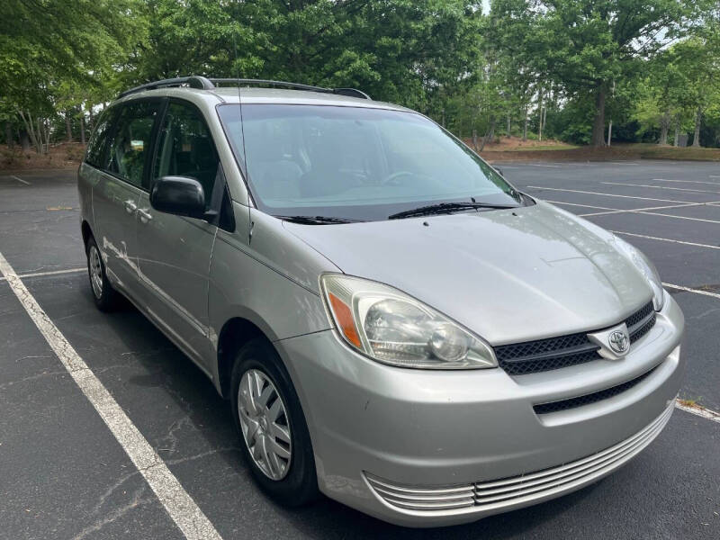 2005 Toyota Sienna CE 8 Passenger