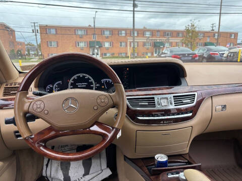 2011 Mercedes-Benz S-Class S 550 4MATIC