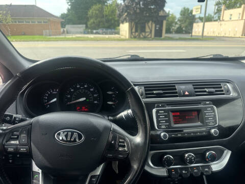 2016 Kia Rio EX