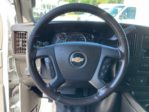 2020 Chevrolet Express 3500