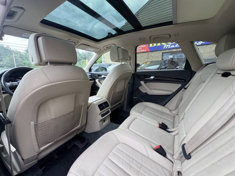 2018 Audi Q5 2.0T quattro Premium Plus