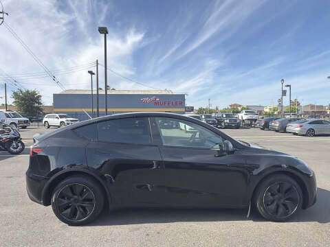 2025 Tesla Model Y Long Range