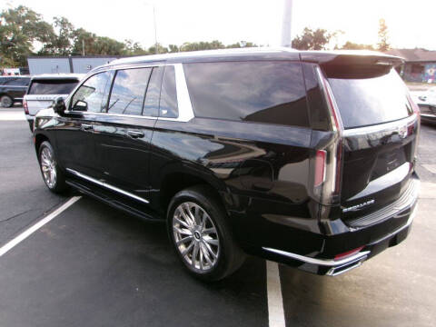 2022 Cadillac Escalade ESV Luxury