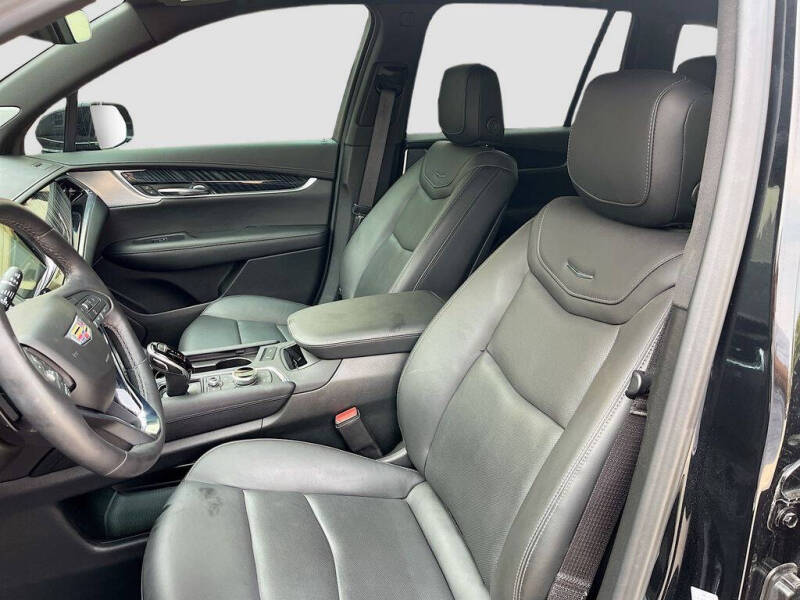 2024 Cadillac XT6 Premium Luxury