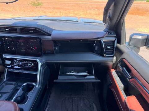 2024 GMC Sierra 3500HD Denali Ultimate