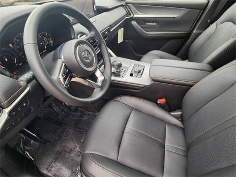 2025 Mazda CX-70 Plug-in Hybrid Premium