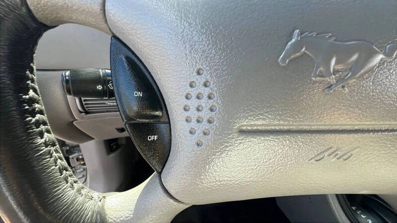 2001 Ford Mustang GT