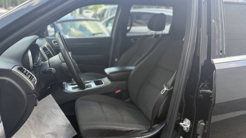 2018 Jeep Grand Cherokee Laredo E