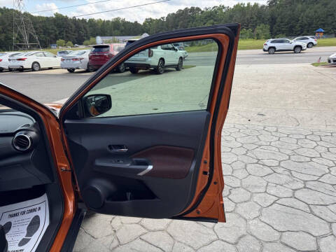 2021 Nissan Kicks SR