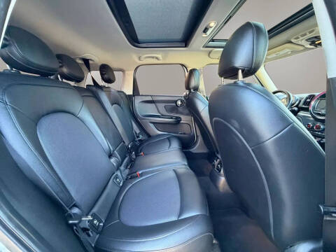 2018 MINI Countryman Cooper