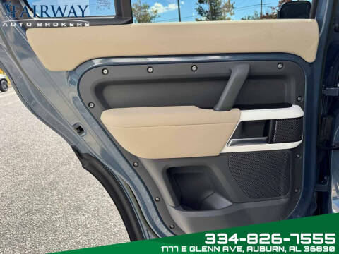 2023 Land Rover Defender 110 SE