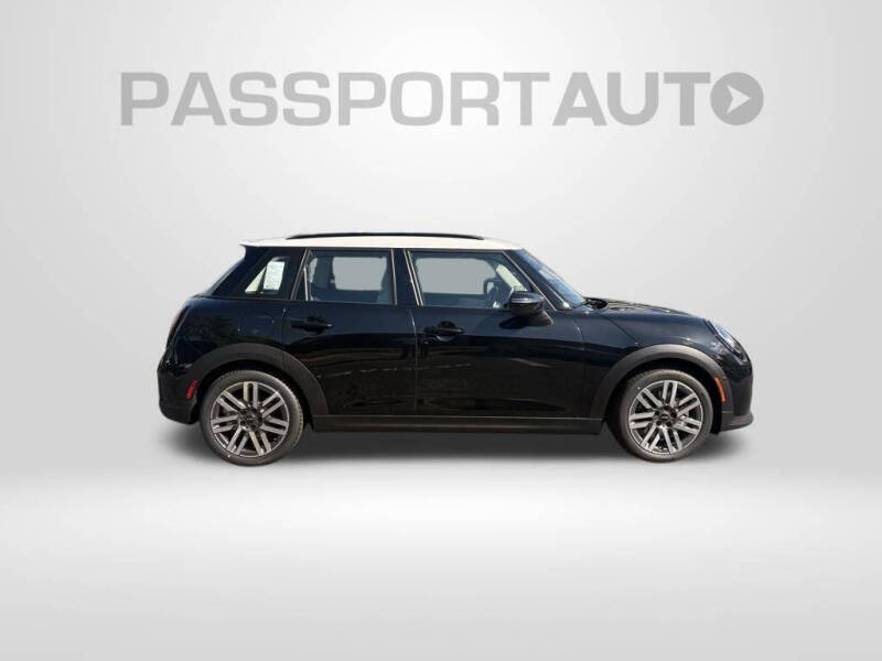 2026 MINI Hardtop 4 Door Cooper S Signature Trim