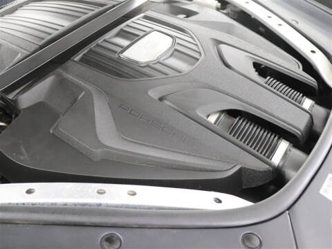 2017 Porsche Panamera 4S