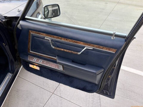 1985 Chrysler Fifth Avenue