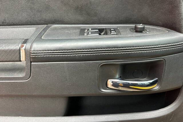 2010 Dodge Challenger SRT8