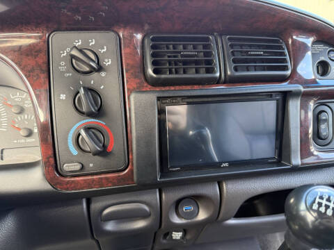 2002 Dodge Ram 2500 SLT Plus