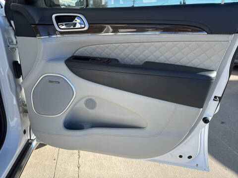 2018 Jeep Grand Cherokee Summit