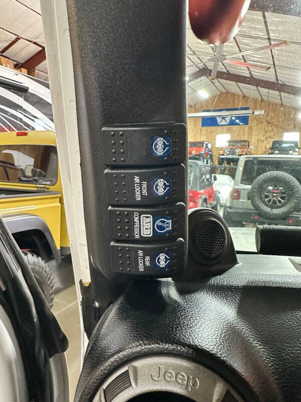 2013 Jeep Wrangler Unlimited Freedom Edition