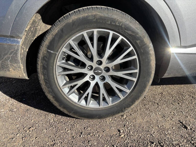 2023 Genesis GV80 2.5T