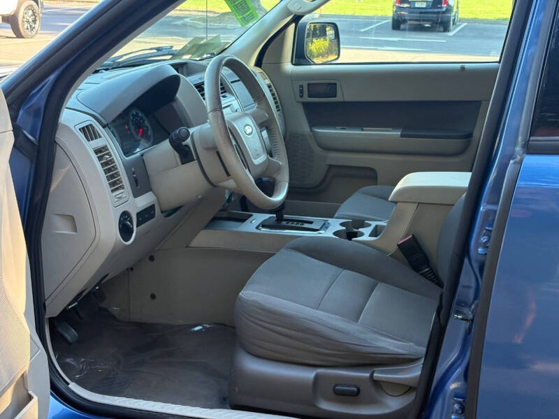 2010 Ford Escape XLT