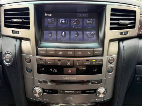 2015 Lexus LX 570