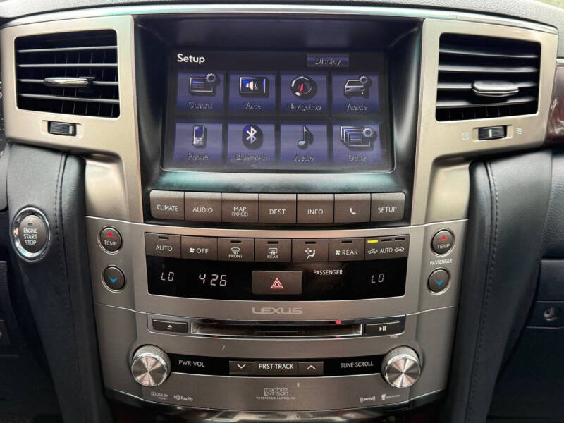 2015 Lexus LX 570