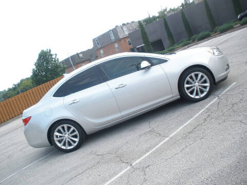 2012 Buick Verano Leather Group