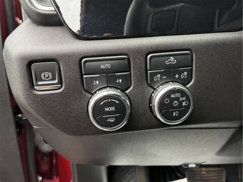 2024 GMC Sierra 1500 Elevation Standard