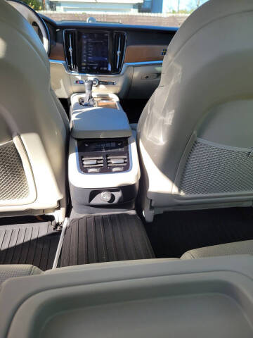 2017 Volvo S90 T6 Inscription