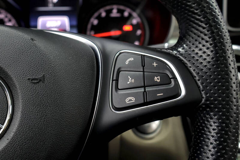 2019 Mercedes-Benz GLC GLC 300