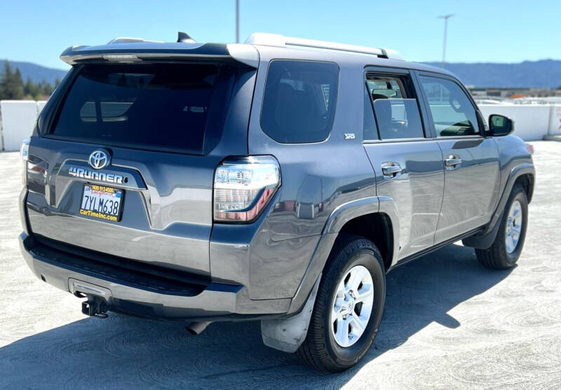 2017 Toyota 4Runner SR5