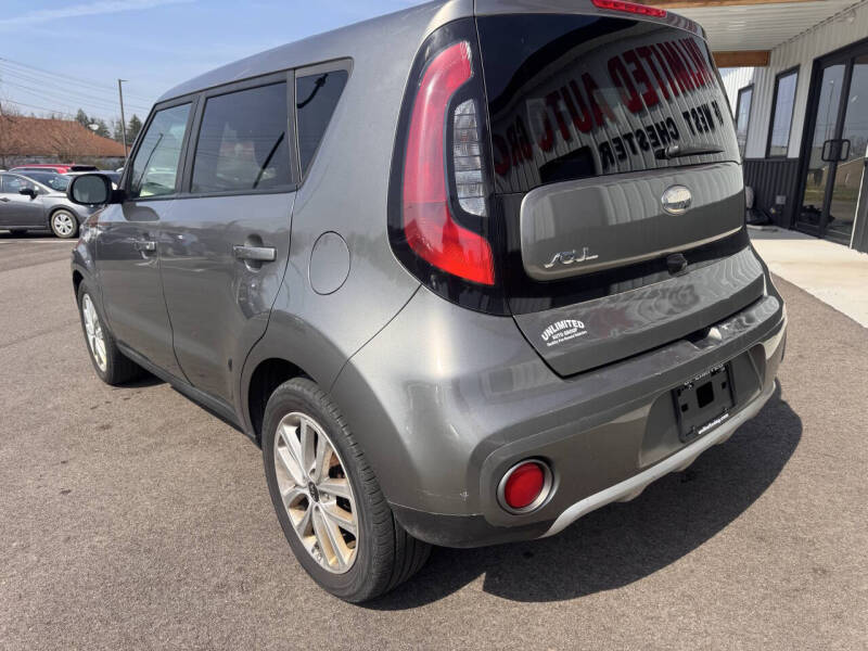 2018 Kia Soul +