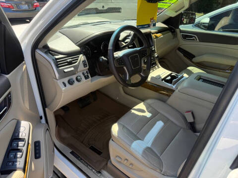 2017 GMC Yukon Denali