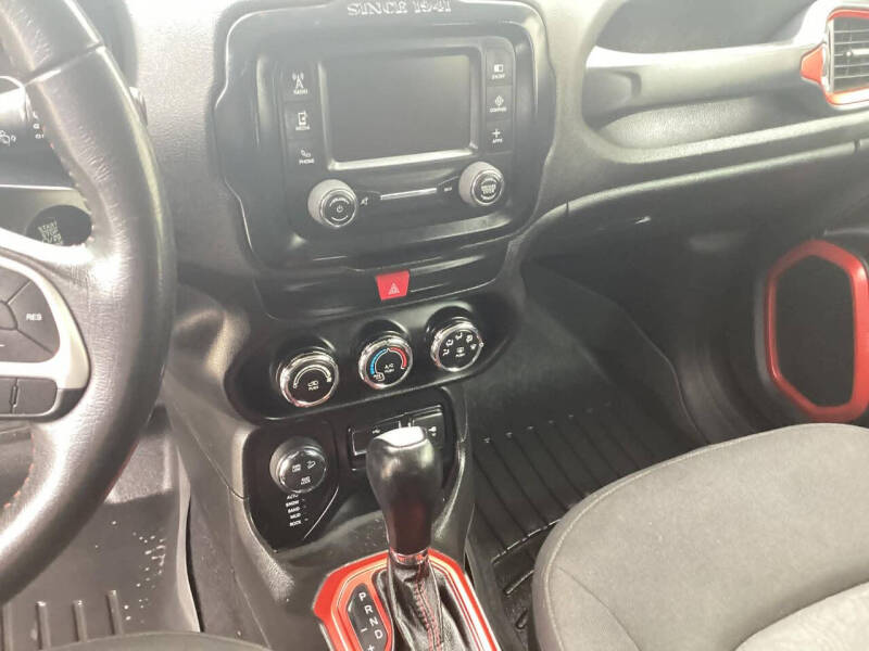 2016 Jeep Renegade Trailhawk